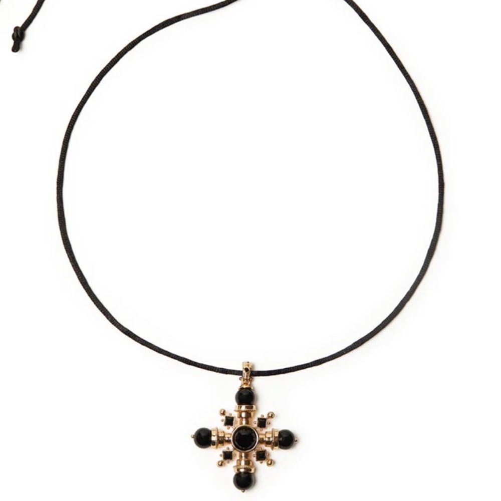 WEWOREWHAT PENDANT NECKLACE